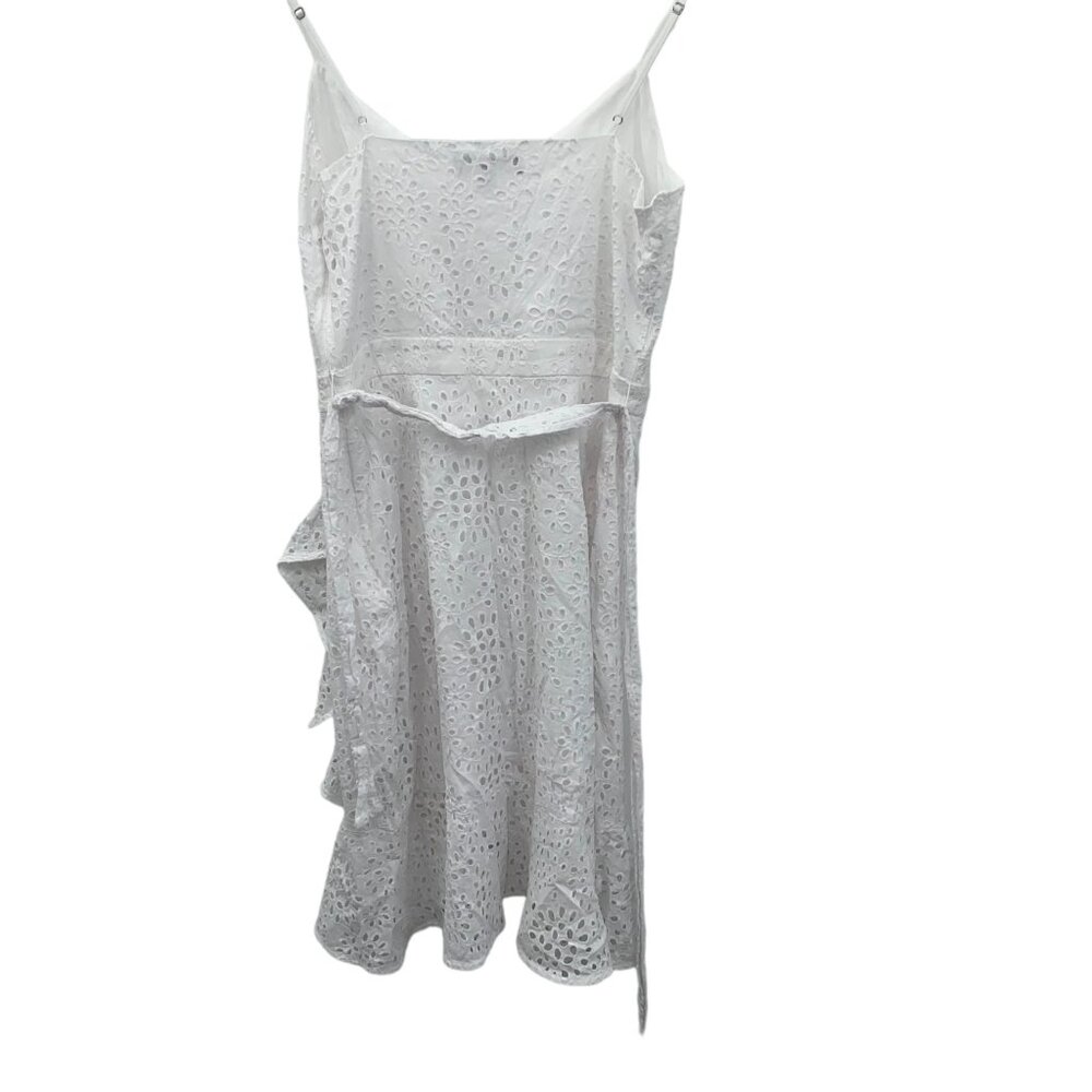 Banana Republic Size 4 White Pinhole Sleeveless Ruffle Dress